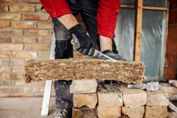 Best Garage Insulation Installation  in Beloit, OH